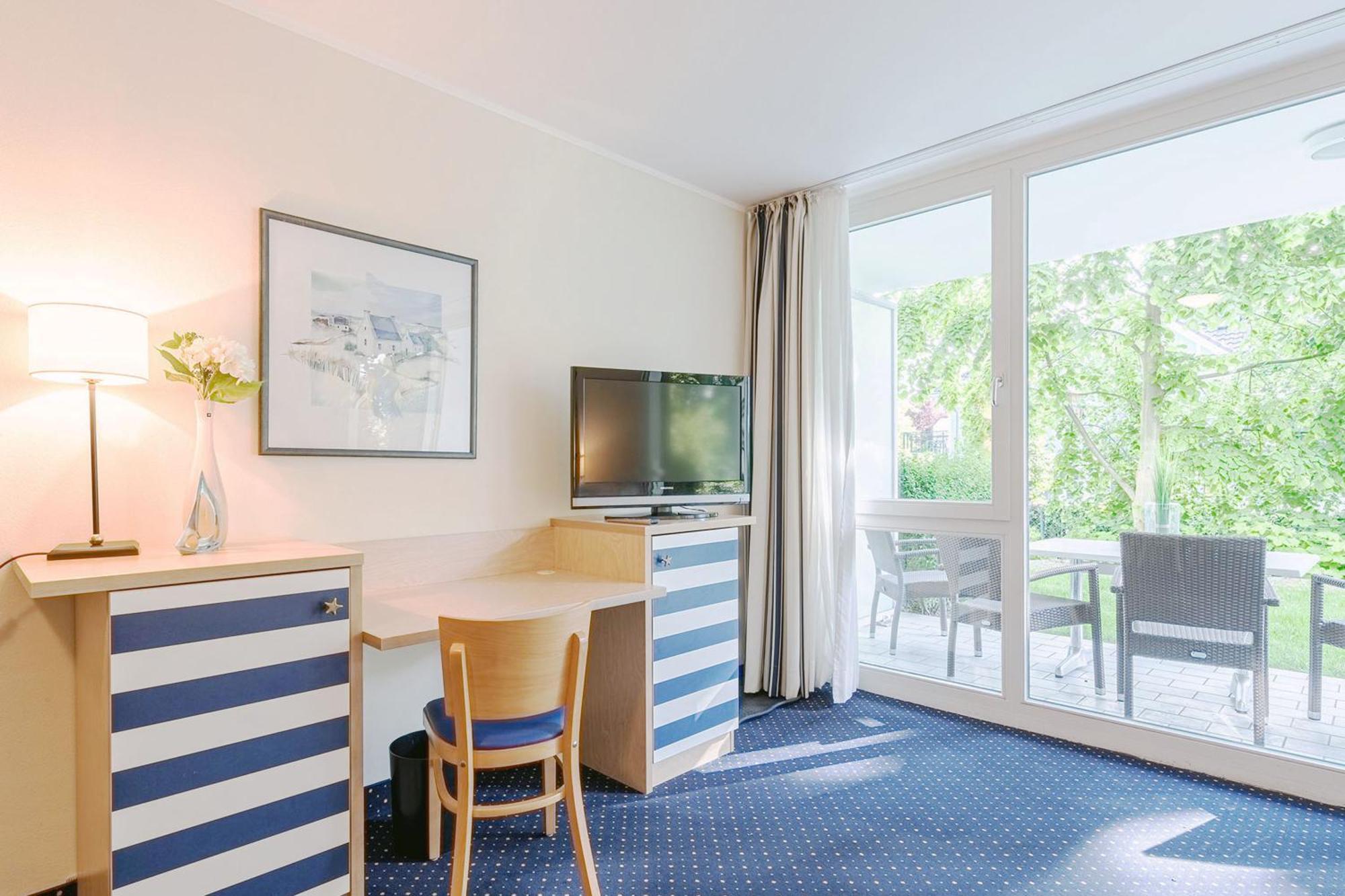Seebaer Mit Terrasse Zingst Luaran gambar