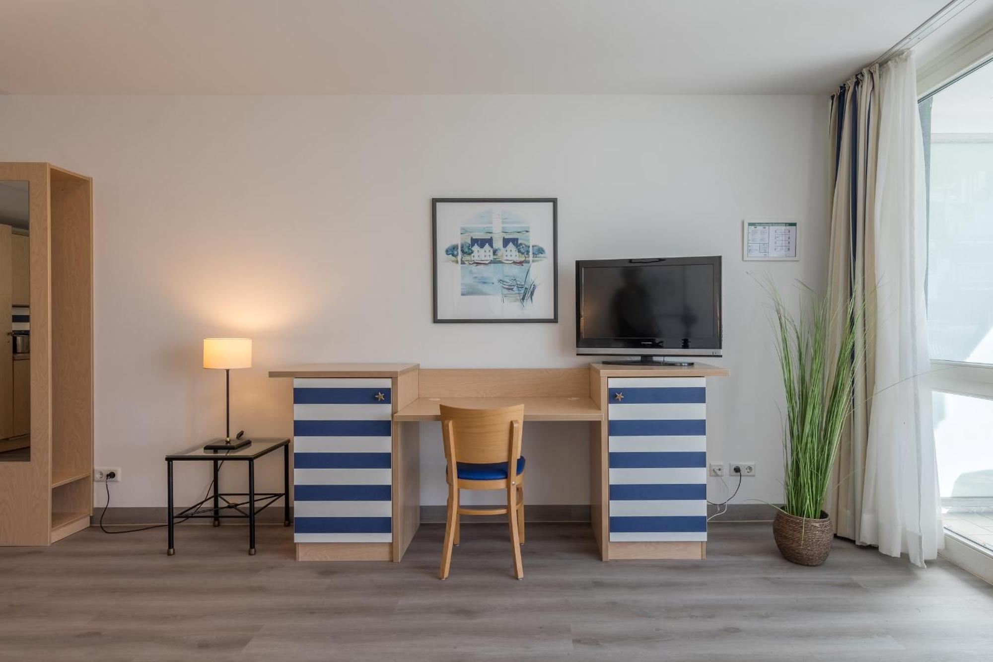 Seebaer Mit Terrasse Zingst Luaran gambar